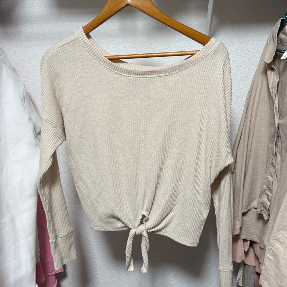 Abercrombie & Fitch Cream Knit Sweater